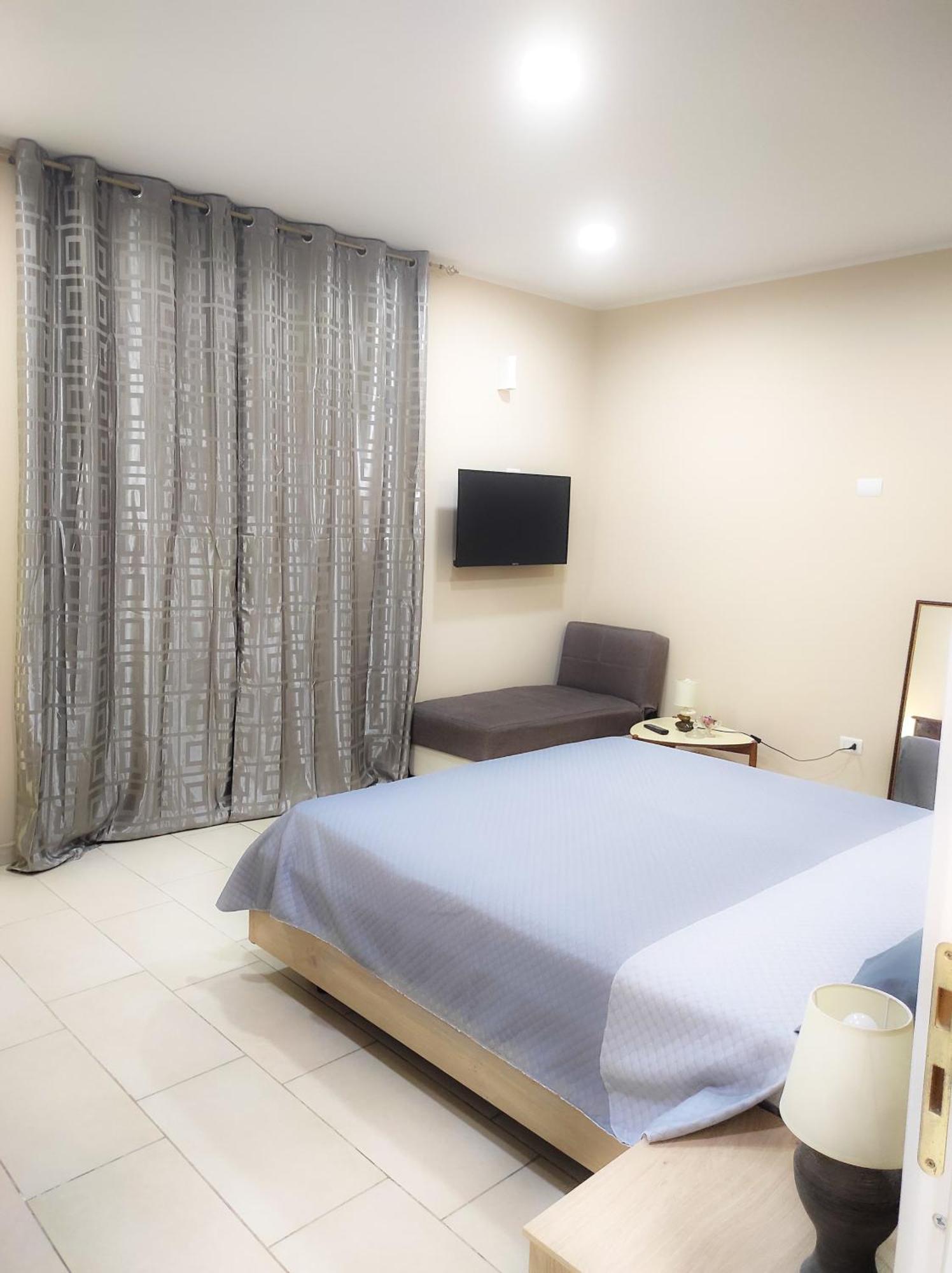 76 Avenue Suites Wi-Fi - Shuttle 雷焦卡拉布里亚 外观 照片