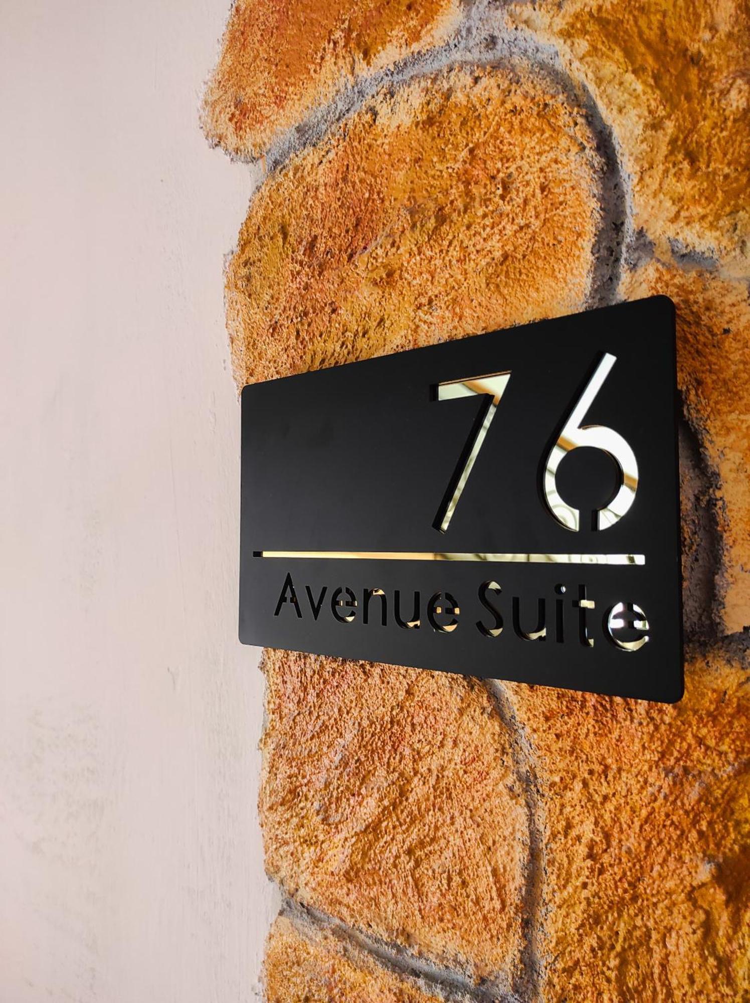 76 Avenue Suites Wi-Fi - Shuttle 雷焦卡拉布里亚 外观 照片